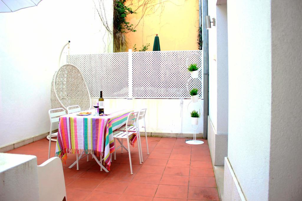 Joivy Modern 1-bed With Terrace, Moments From Sao Bento Palace Apartment Lisbon