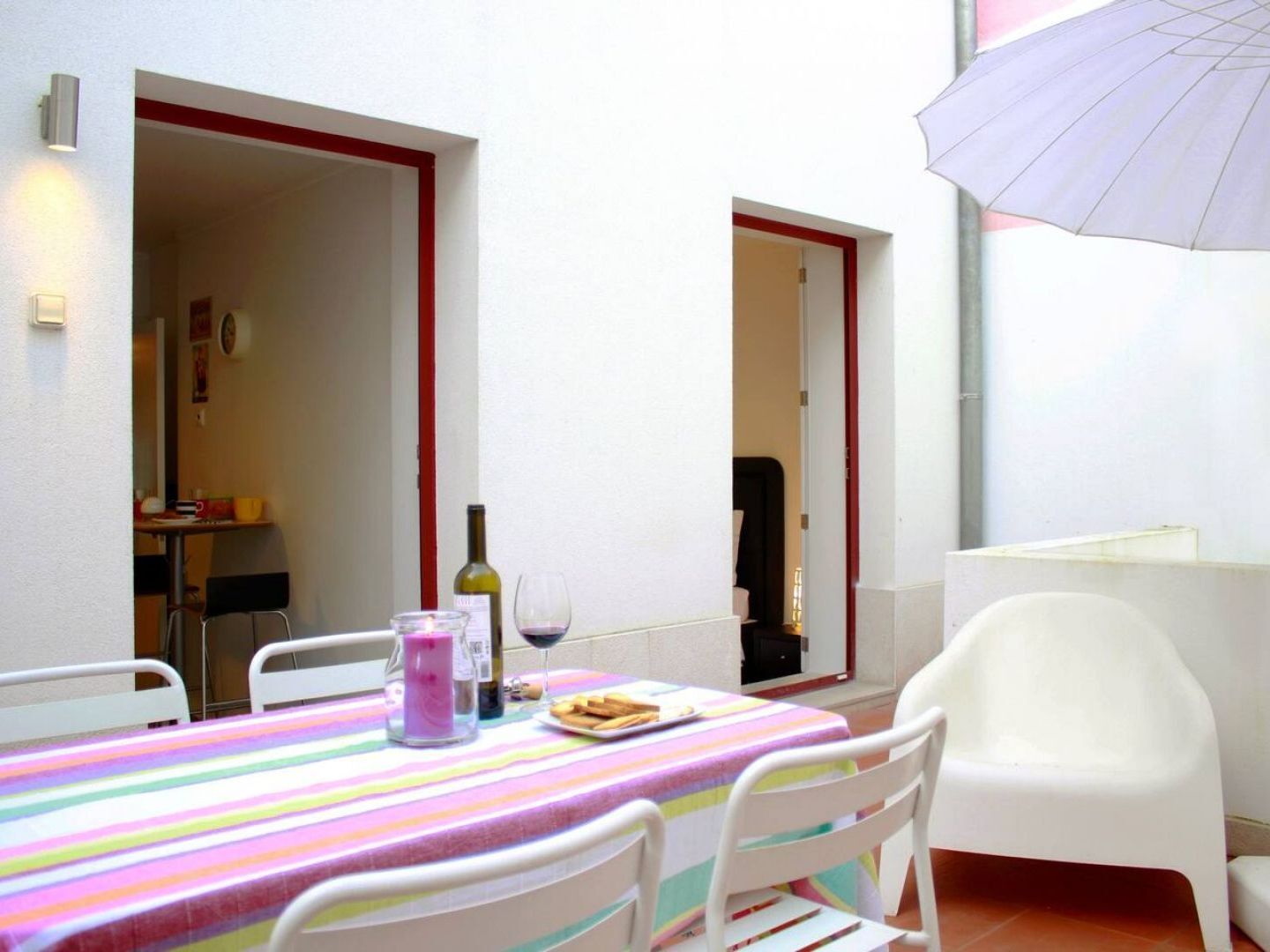 Apartment Joivy Modern 1-bed With Terrace, Moments From Sao Bento Palace